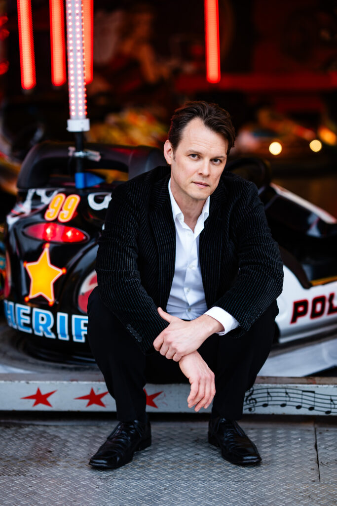 Nikolaj Alexander Brucker, vor Autoscooter